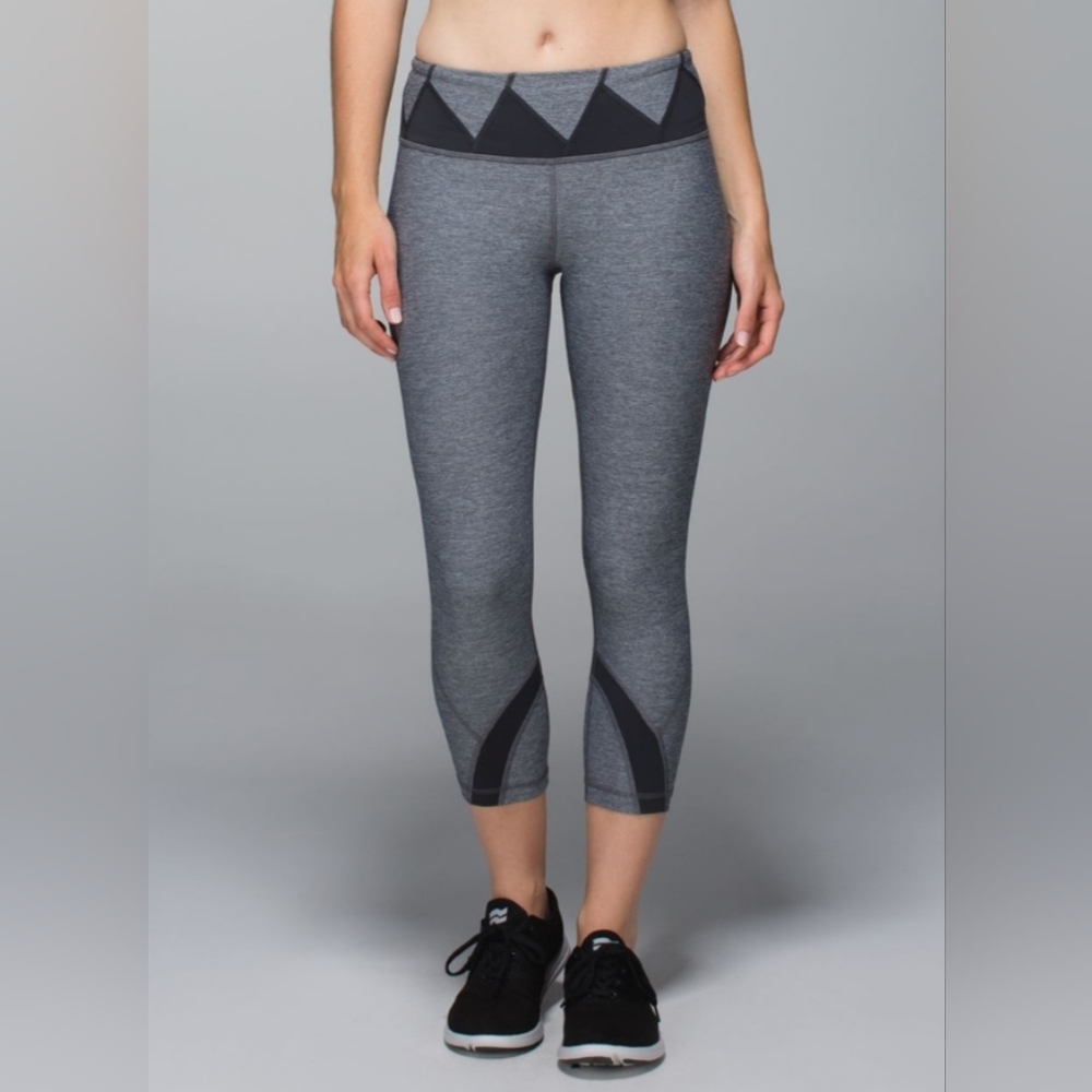 lululemon Inspire Crop Leggings